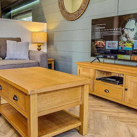Lodge 2 Bed In Oc-j32822