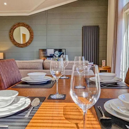 2 Bed In Oc-j32822 Lodge Pickering