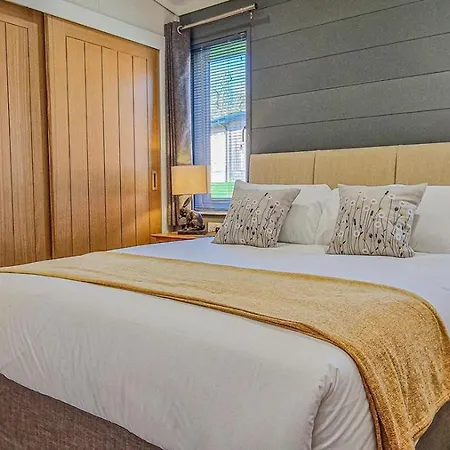 Lodge 2 Bed In Oc-j32822