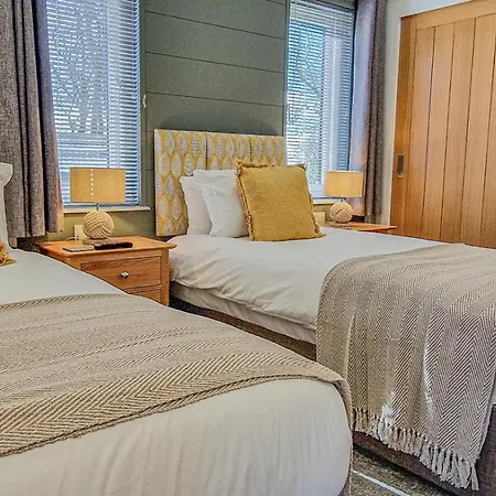 2 Bed In Oc-j32822 Lodge