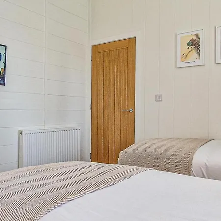 Lodge 2 Bed In Oc-j32822